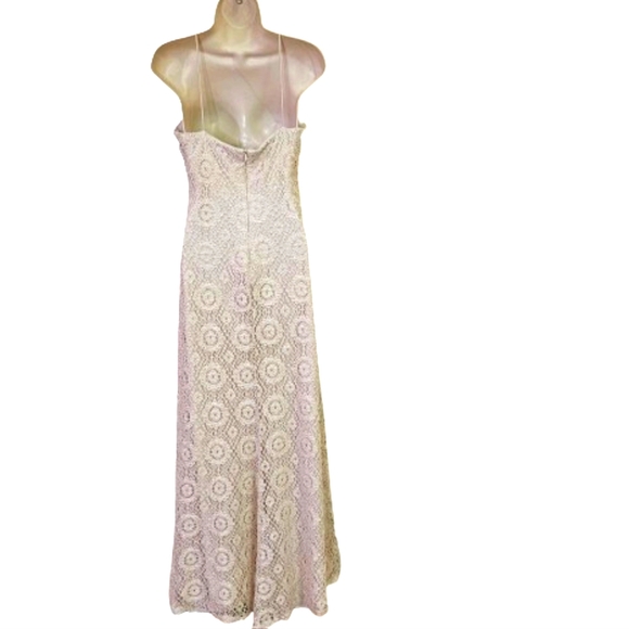 JS Collections Cream w/Gold Fleck Sparkle Sleeveless Crochet Maxi Dress,Size 8 - Picture 2 of 16